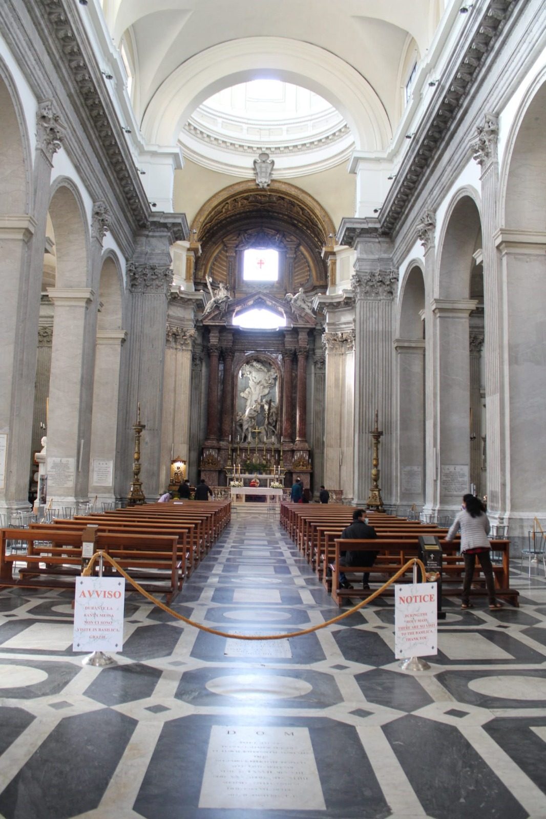 Main nave, S. Giovanni dei Fiorentini, Rome (by dAngelo-Froio).jpg